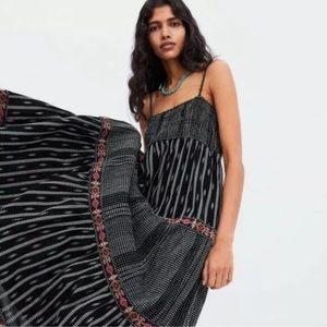 Zara embroidered smocked top poplin maxi dress